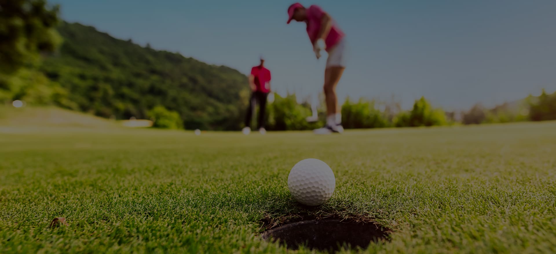 Hong Kong Golfs Here